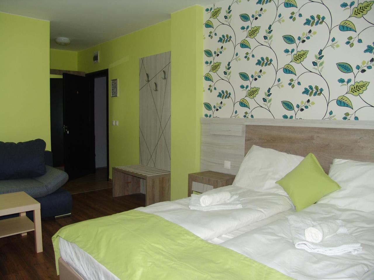 Berghof Eva - Hotel Panichishte Dış mekan fotoğraf